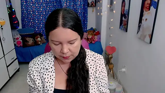 claryssa  online show from 03-08-26, 09:18