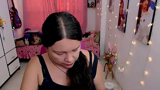 claryssa  online show from 05-04-26, 10:28