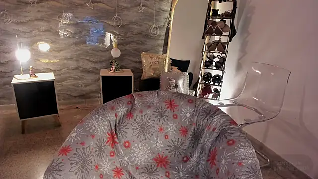 samara smithh online show from 11-30-25, 11:58