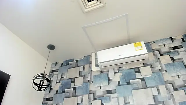 Snapshot of angel_dthroatt chatting on 02-10-26, 12:09 angel dthroatt online show from 02-10-26, 12:09