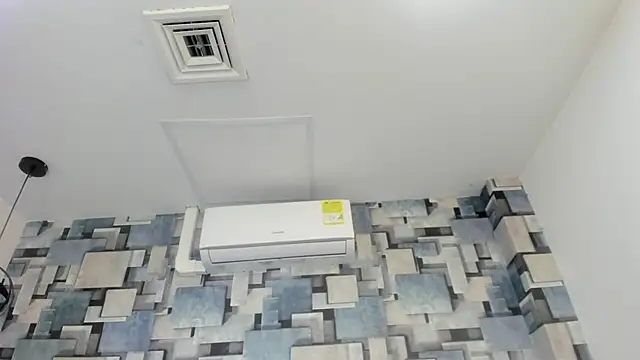 Snapshot of angel_dthroatt chatting on 02-17-26, 11:40 angel dthroatt online show from 02-17-26, 11:40