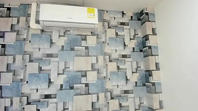 Snapshot of angel_dthroatt chatting on 02-19-26, 12:12 angel dthroatt online show from 02-19-26, 12:12