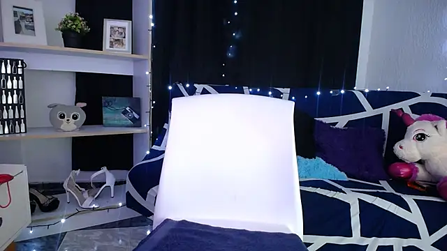 BellaLiz  online show from 01-25-25, 01:54
