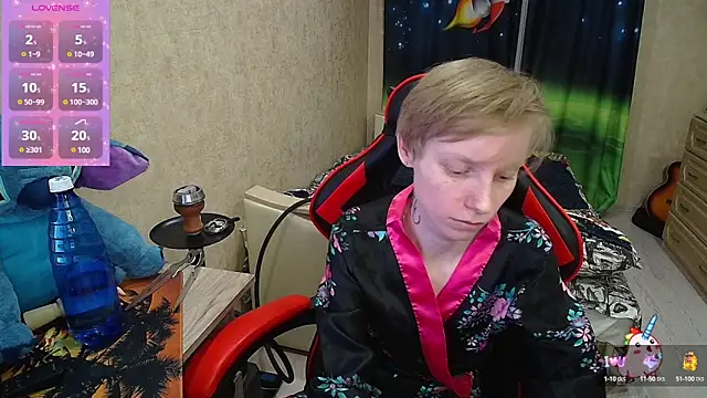 Alexis Gordon online show from 03-04-25, 07:22