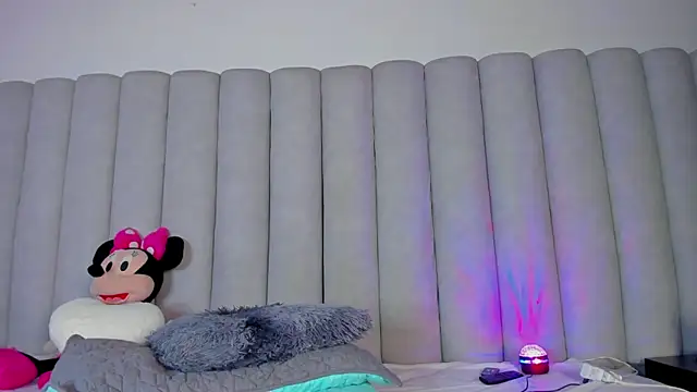 CristalCornner  online show from 02-10-25, 08:21