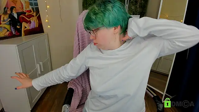 Melissa Wells online show from 03-20-25, 02:51