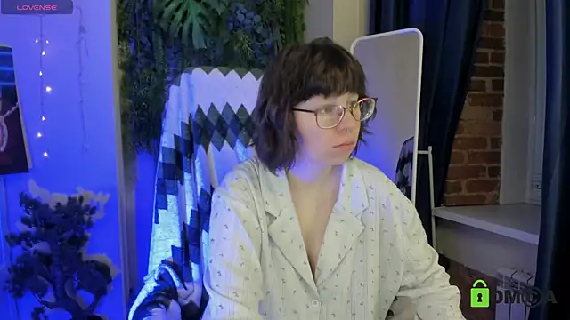 Melissa Wells online show from 06-25-26, 08:46