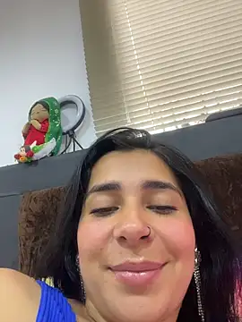 Snapshot of Meganmilk1 chatting on 03-26-26, 04:34 Meganmilk1 online show from 03-26-26, 04:34