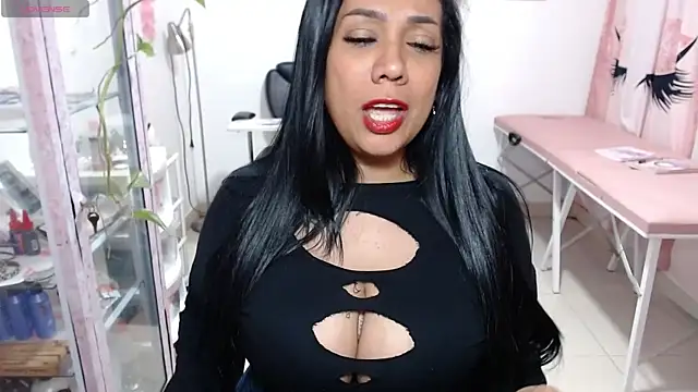 titsbiglovers online show from 06-14-26, 03:08