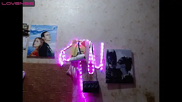 Light Luna online show from 12-09-24, 02:49