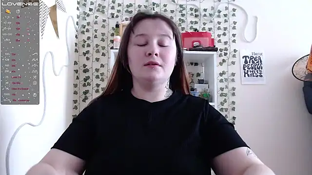 Light Luna online show from 02-04-25, 05:53