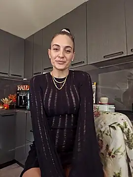 Snapshot of AnaFoxxy chatting on 09-15-25, 06:35 AnaFoxxy online show from 09-15-25, 06:35