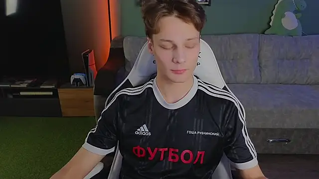 TeddyLiLboy online show from 11-20-25, 09:36