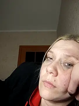 Snapshot of LeraSweet chatting on 04-21-26, 07:17 LeraSweet online show from 04-21-26, 07:17
