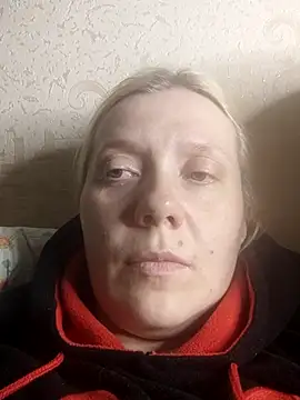 Snapshot of LeraSweet chatting on 05-04-26, 06:48 LeraSweet online show from 05-04-26, 06:48