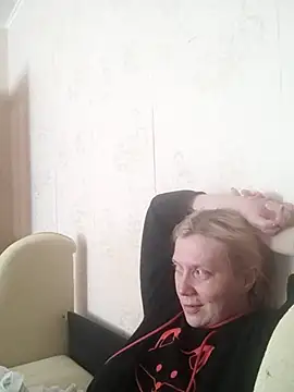 Snapshot of LeraSweet chatting on 05-06-26, 11:37 LeraSweet online show from 05-06-26, 11:37