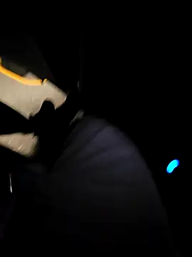 Snapshot of eltoulou chatting on 01-11-25, 04:36 eltoulou online show from 01-11-25, 04:36