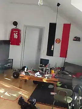 Snapshot of eltoulou chatting on 01-15-25, 12:47 eltoulou online show from 01-15-25, 12:47