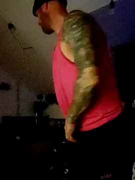 Snapshot of eltoulou chatting on 01-20-25, 07:46 eltoulou online show from 01-20-25, 07:46