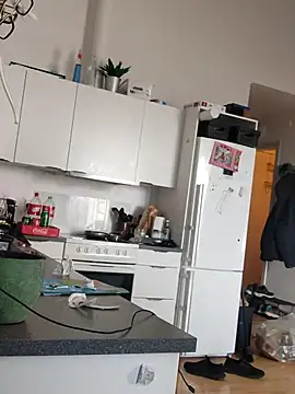 Snapshot of eltoulou chatting on 03-01-25, 03:05 eltoulou online show from 03-01-25, 03:05