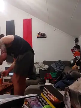 Snapshot of eltoulou chatting on 03-01-25, 11:26 eltoulou online show from 03-01-25, 11:26