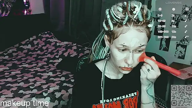 say mary online show from 06-06-26, 06:34