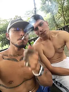 Snapshot of Alex_Teau chatting on 02-26-25, 09:48 Alex Teau online show from 02-26-25, 09:48