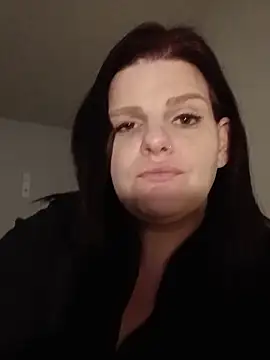 BeckiTooSweet online show from 06-17-26, 11:56