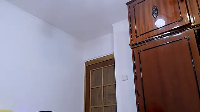 Catlady333 online show from 11-14-25, 08:07