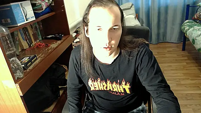 Snapshot of EvaMiron chatting on 01-03-25, 09:47 EvaMiron online show from 01-03-25, 09:47