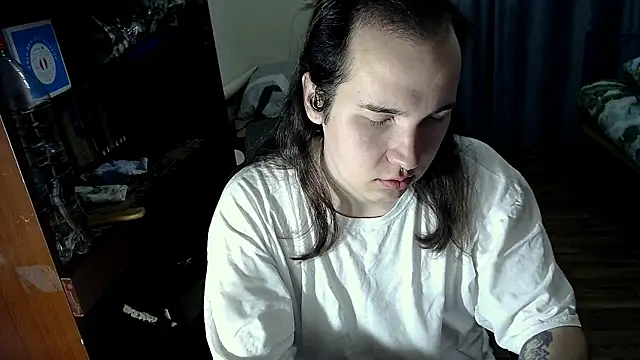 Snapshot of EvaMiron chatting on 01-20-25, 03:26 EvaMiron online show from 01-20-25, 03:26