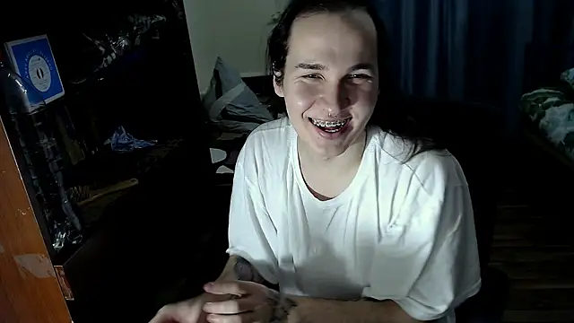 Snapshot of EvaMiron chatting on 01-20-25, 02:36 EvaMiron online show from 01-20-25, 02:36