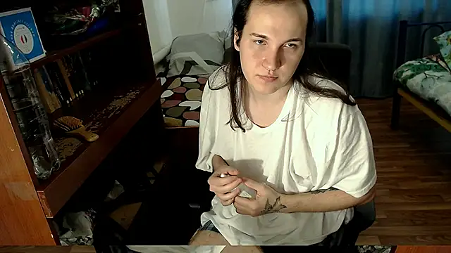 Snapshot of EvaMiron chatting on 01-30-25, 09:04 EvaMiron online show from 01-30-25, 09:04