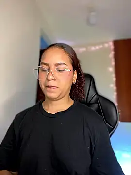 Snapshot of gretta_kler1 chatting on 12-04-24, 01:20 gretta kler1 online show from 12-04-24, 01:20