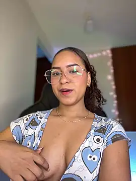 Snapshot of gretta_kler1 chatting on 12-10-24, 02:28 gretta kler1 online show from 12-10-24, 02:28