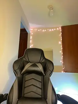 Snapshot of gretta_kler1 chatting on 12-11-24, 11:10 gretta kler1 online show from 12-11-24, 11:10