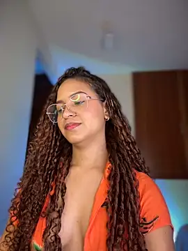 Snapshot of gretta_kler1 chatting on 01-25-25, 05:19 gretta kler1 online show from 01-25-25, 05:19