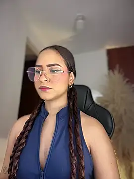 gretta kler1 online show from 05-14-26, 10:38