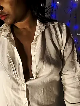 FANTASY QUEEN 07 online show from 02-23-25, 09:59