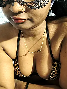 Snapshot of FANTASY_QUEEN_07 chatting on 09-24-25, 12:19 FANTASY QUEEN 07 online show from 09-24-25, 12:19