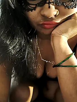 Snapshot of FANTASY_QUEEN_07 chatting on 10-09-25, 10:24 FANTASY QUEEN 07 online show from 10-09-25, 10:24