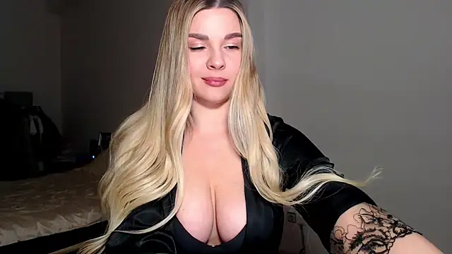 MiaMurMur online show from 02-13-26, 01:51