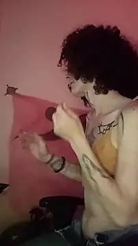 Snapshot of SuccubusTatuada chatting on 09-17-25, 08:54 SuccubusTatuada online show from 09-17-25, 08:54