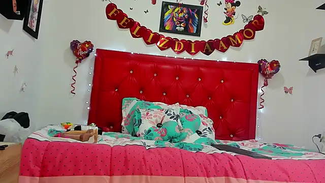 Snapshot of natasha_jurado chatting on 02-09-25, 02:06 natasha jurado online show from 02-09-25, 02:06