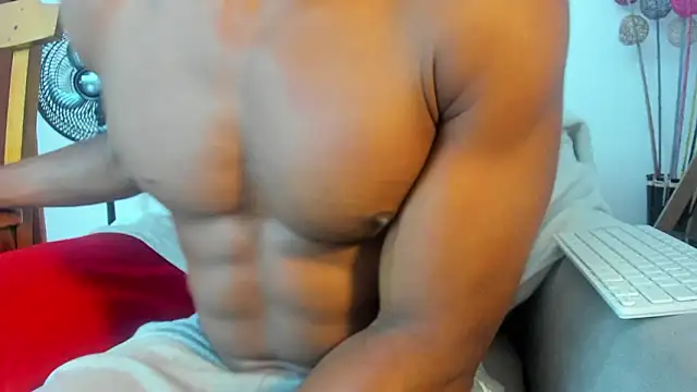 bigcock latin1 online show from 02-03-26, 06:40