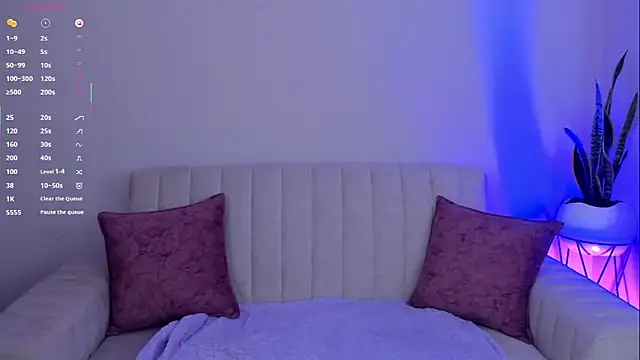 Snapshot of megan_cooper28 chatting on 04-13-26, 10:15 megan cooper28 online show from 04-13-26, 10:15
