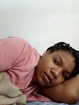 genesis moretz online show from 03-02-26, 09:27