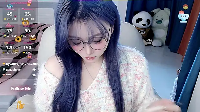 Snapshot of Sweet-18wanwan chatting on 12-27-24, 09:22 Sweet-18wanwan online show from 12-27-24, 09:22