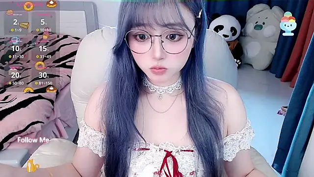 Snapshot of Sweet-18wanwan chatting on 01-25-25, 06:46 Sweet-18wanwan online show from 01-25-25, 06:46