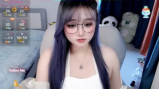 Snapshot of Sweet-18wanwan chatting on 02-19-25, 07:59 Sweet-18wanwan online show from 02-19-25, 07:59